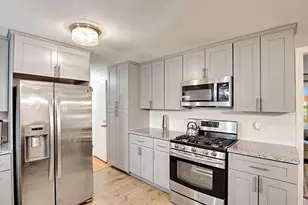161 Fernbank Rd, Springfield, MA 01129 - Photo 4
