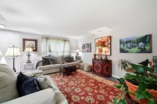 29 Plantation Dr, Agawam, MA 01001 - Photo 4