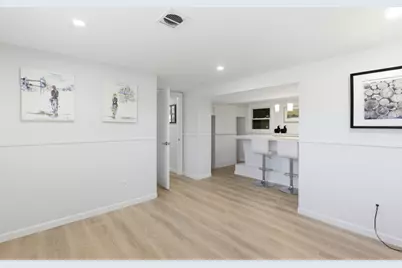 607 Turnpike St, Stoughton, MA 02072 - Photo 18