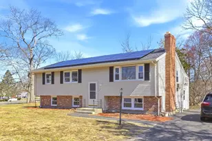 607 Turnpike St, Stoughton, MA 02072 - Photo 2