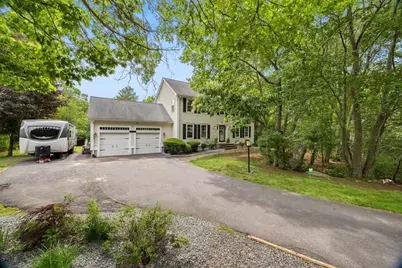 7 Parsons Walk, Berkley, MA 02779 - Photo 2