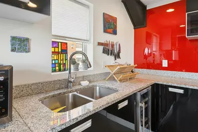 950 Broadway #36, Chelsea, MA 02150 - Photo 4