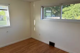 138 N Main St, Belchertown, MA 01007 - Photo 16
