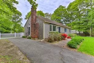 17 Outpost Ln, Barnstable, MA 02632 - Photo 4