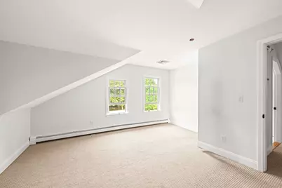 3 Rockland St, Dartmouth, MA 02748 - Photo 22
