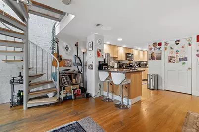 32 Yarmouth St #A, Boston, MA 02118 - Photo 12