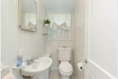 8 Beech St, Chelmsford, MA 01863 - Photo 16