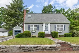8 Beech St, Chelmsford, MA 01863 - Photo 1