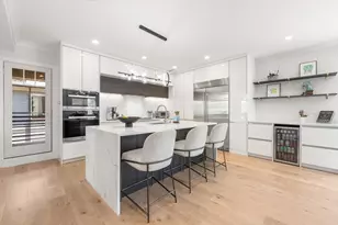 80 Verndale St, Brookline, MA 02446 - Photo 4