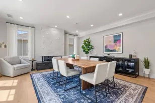 80 Verndale St, Brookline, MA 02446 - Photo 10