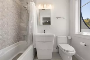 80 Verndale St, Brookline, MA 02446 - Photo 20