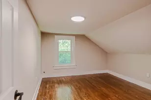 51 School St, Upton, MA 01568 - Photo 16