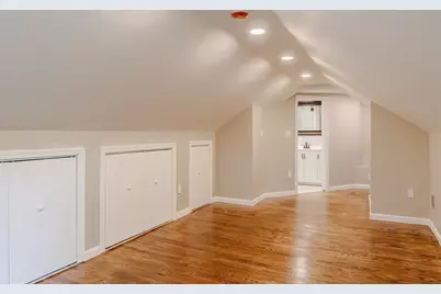 51 School St #3, Upton, MA 01568 - Photo 10