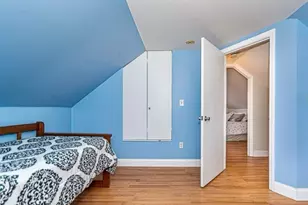516 Lakeview Ave, Lowell, MA 01850 - Photo 10