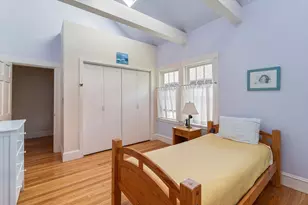 223 Lakeview Ave, Cambridge, MA 02138 - Photo 16