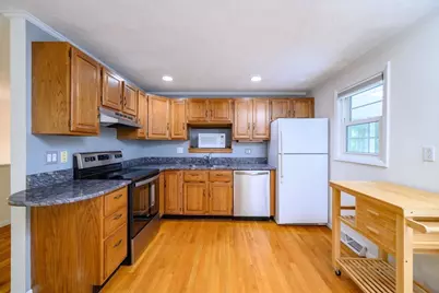 90 Holly Rd, Marshfield, MA 02050 - Photo 8