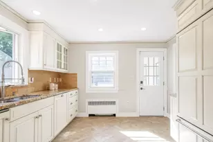 284 Lake St, Belmont, MA 02478 - Photo 20