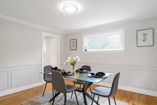 284 Lake St, Belmont, MA 02478 - Photo 16