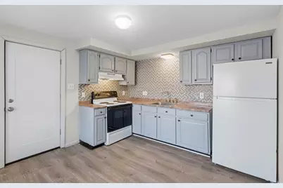 120 Orchard St #B, Springfield, MA 01107 - Photo 4