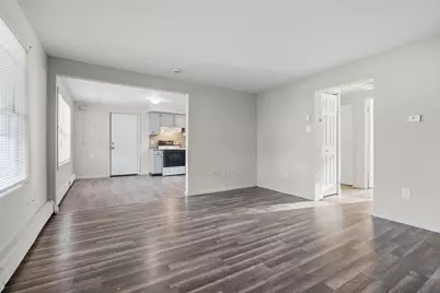 120 Orchard St #B, Springfield, MA 01107 - Photo 6