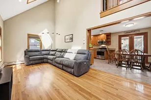 50 Melrose Ave, Tewksbury, MA 01876 - Photo 4