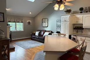 31 Columbus Rd, Woburn, MA 01801 - Photo 10