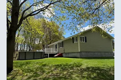 31 Columbus Rd, Woburn, MA 01801 - Photo 2