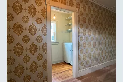 17 Worcester Ave, Montague, MA 01376 - Photo 12