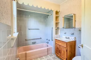 17 Worcester Ave, Montague, MA 01376 - Photo 10