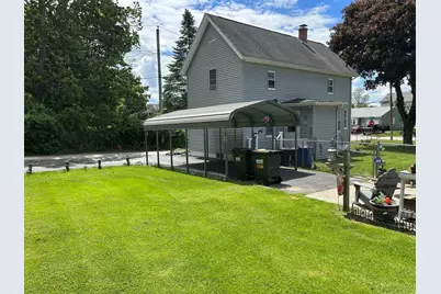 30 Park Rd, Webster, MA 01570 - Photo 2