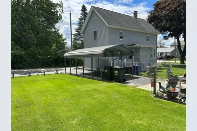 30 Park Rd, Webster, MA 01570 - Photo 2