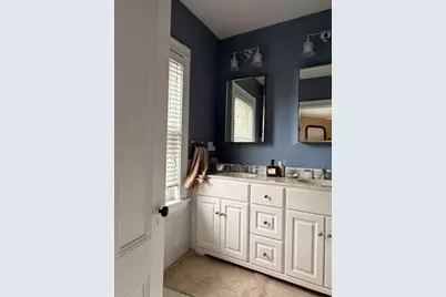 52 Hillsdale Road #52, Medford, MA 02155 - Photo 14