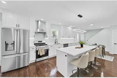58 Lindell Ave, Leominster, MA 01453 - Photo 2