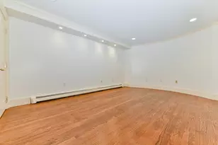 17 Willow St, Boston, MA 02108 - Photo 24