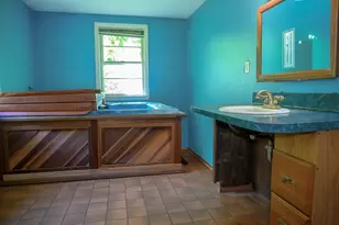79 Plymouth St, Halifax, MA 02338 - Photo 16