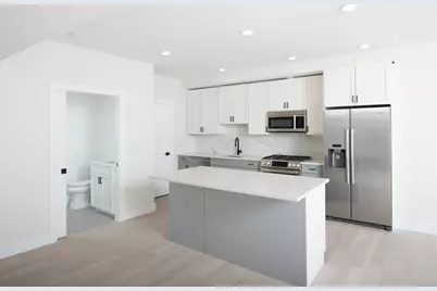 425 Border St #407, Boston, MA 02128 - Photo 2