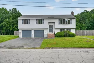 111 Woodburn Dr, Methuen, MA 01844 - Photo 1