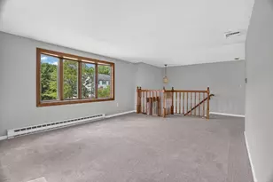 111 Woodburn Dr, Methuen, MA 01844 - Photo 8