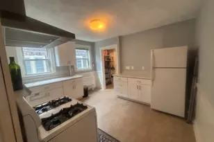 16 Sunset Rd, Watertown, MA 02472 - Photo 8