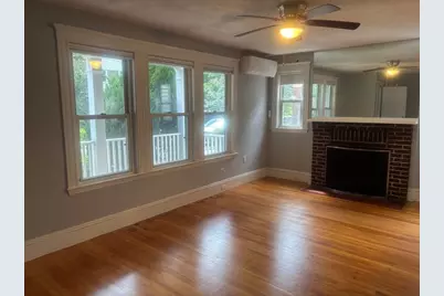 16 Sunset Rd #1, Watertown, MA 02472 - Photo 4