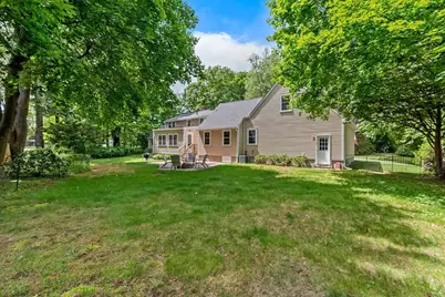 14 Bennett Rd, Wayland, MA 01778 - Photo 4