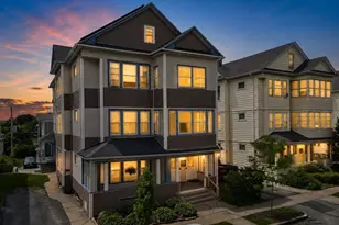 17 N Woodford St, Worcester, MA 01604 - Photo 40