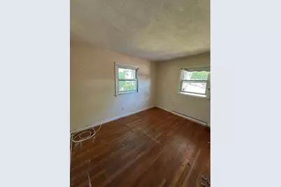 22 Brookside Rd, Rockland, MA 02370 - Photo 8