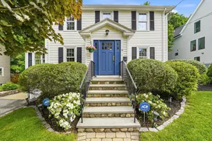 18 Grayson Rd, Winchester, MA 01890 - Photo 2