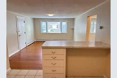 49 Laighton St #4, Lynn, MA 01902 - Photo 2