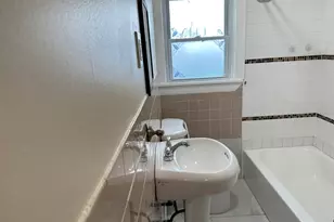 49 Laighton St, Lynn, MA 01902 - Photo 8
