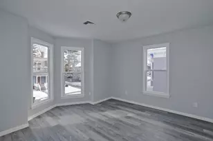 64 Thompson St, Springfield, MA 01109 - Photo 10