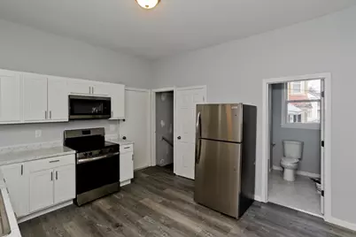 64 Thompson St, Springfield, MA 01109 - Photo 18