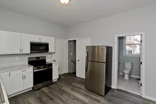 64 Thompson St, Springfield, MA 01109 - Photo 18