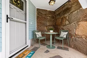 6 Mt Locust Pl, Gloucester, MA 01930 - Photo 32
